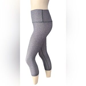 Lululemon Wunder Under Crop Leggings Gray Speckled Pattern Women’s Size 8